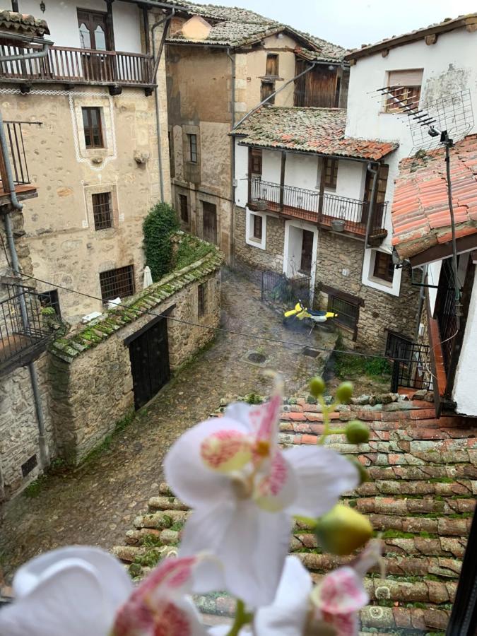 La Casa Rebonita Pensionat Candelario Exteriör bild